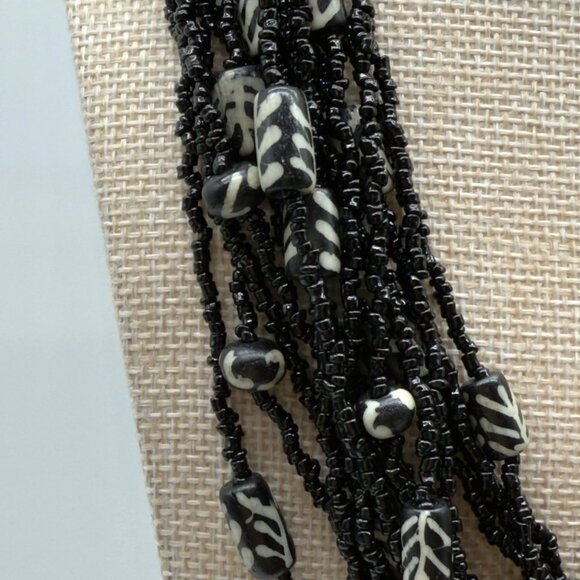 Vintage Multi-Strand Black Seed Beaded Necklace With Tribal Patterned Beads - Picture 2 of 9